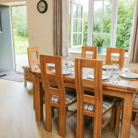 Ryedale Country - Hazel * ヨーク